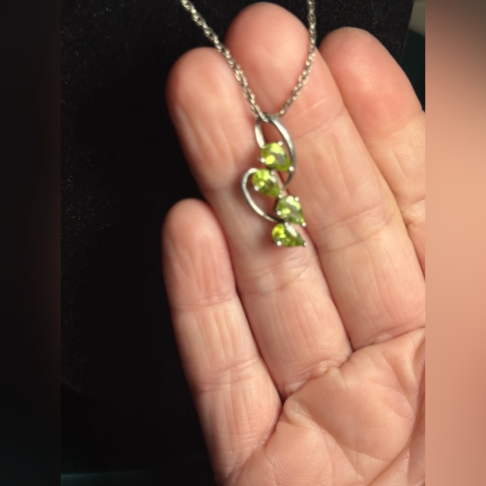 925 Silver and Green‎ Gemstone Necklace
